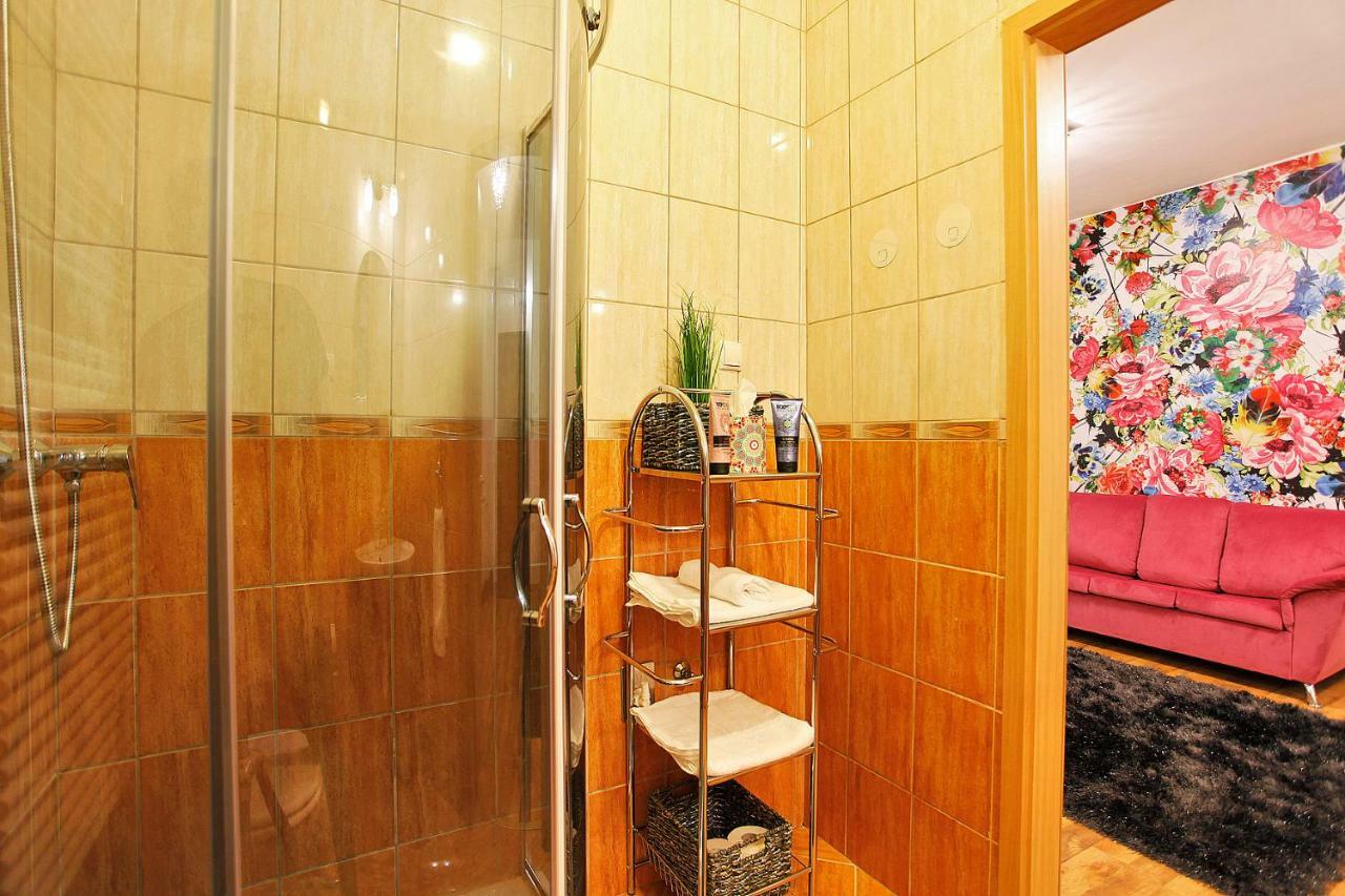 Paradise Apartman 米什科尔茨 外观 照片